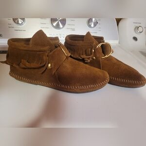 Minnetonka Tan Suede Moccasins with Buckle & Fringe